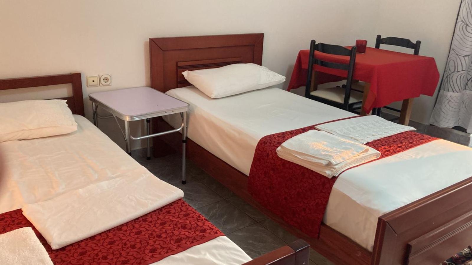 Akeron'S Rooms Saranda Zewnętrze zdjęcie